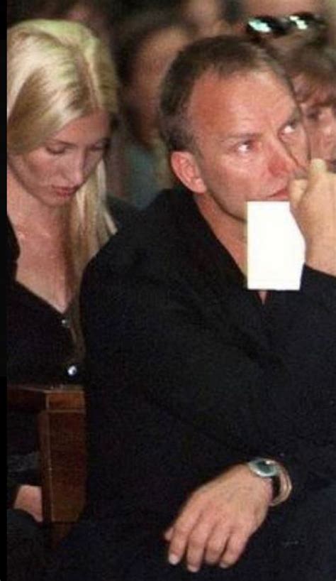 Carolyn Bessette Kennedy At Gianni Versace S Funeral Held At Milan S