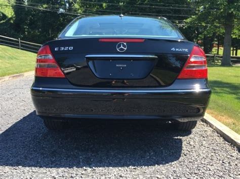 2004 Mercedes E320 4matic Awd Only 40k Miles Heated Seats Fully