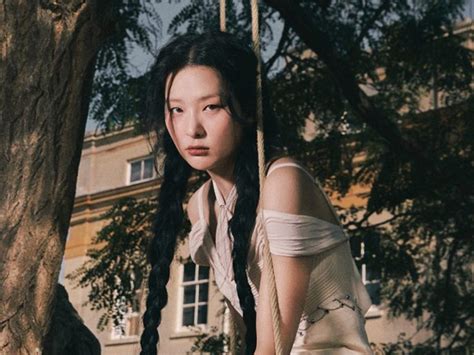 Seulgi Red Velvet Puncaki Chart Itunes Di Negara Dengan Album Debut