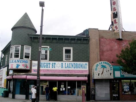 A Walk Down Port Richmond Avenue in Port Richmond, Staten Island