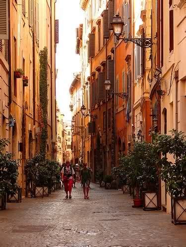 Una Passeggiata Per Roma Tra Strade Vicoli E Scorci Caratteristici