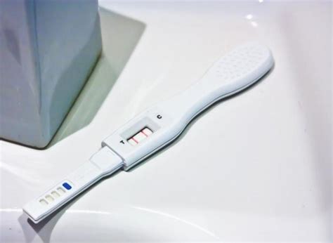 How Pregnancy Tests Work A Look At The Science Of It