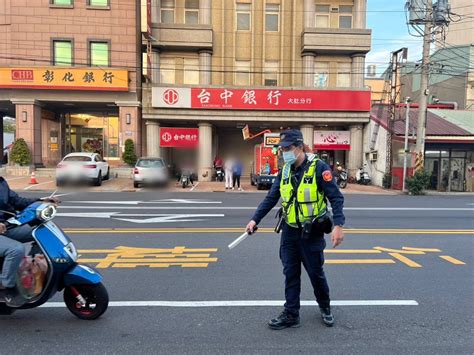 行人正義大執法 針對汽、機車行經行人穿越道、不禮讓行人違規行為加強稽查取締 確保行人交通安全