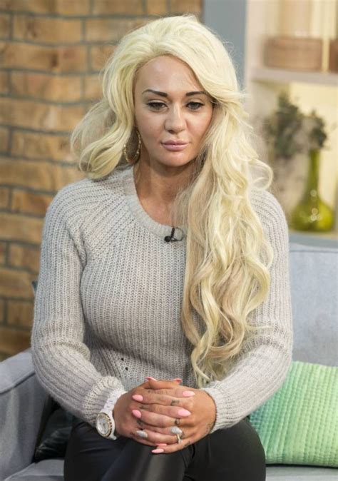 Josie Cunningham Arrested Nhs Boob Job Mum Deletes Twitter Account