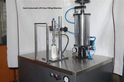 Semi Automatic Aerosol Oxygen Can Filling Machines New Metic Capacity