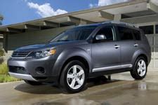 2007 Mitsubishi Outlander ES 2WD 4dr Features and Specs