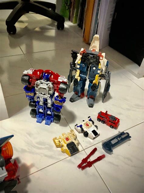 Transformer Armada Optimus Prime + Jetfire + Overload, Hobbies & Toys ...