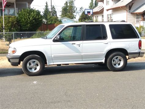 Jasons 1998 Ford Explorer Holley My Garage