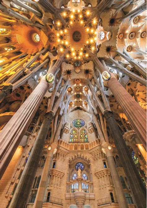 Puzzle Int Rieur De La Sagrada Familia Pieces Puzzlemania Fr