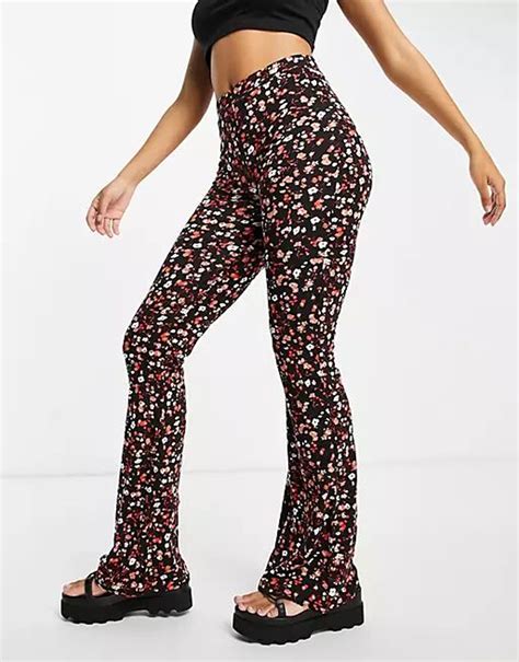 How To Style Printed Pants For Women The Streets Fashion And Music