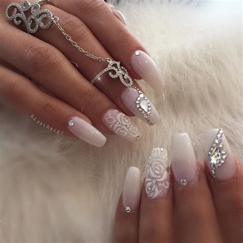 For The Lovely Bride Riyasnailsalon Almaas Jewels Wedding Gel Nails