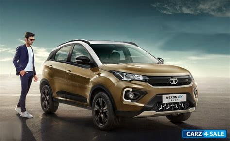 Tata Nexon Ev Max Xz Plus Lux Jet Price In Delhi Exshowroom Rs 19 54 000 Get Onroad Price