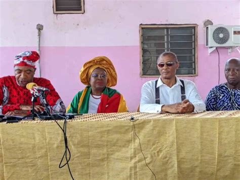 Adoption De La Nouvelle Constitution Au Togo L Opposition Monte Au