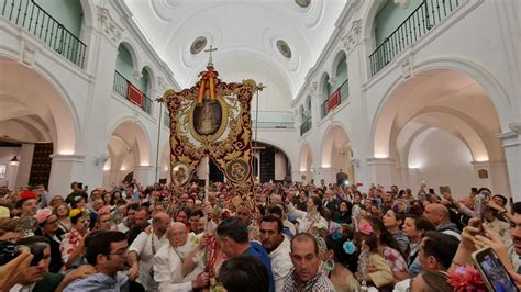 Almonte llega al Rocío donde recibirá a las 127 filiales en la Romería