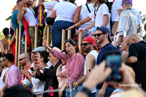 Roma Pride La Grande Parata Con Annalisa Video