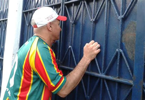 Ara Jo Troca Local De Treino Fecha Port Es E Mexe No Time Do Sampaio