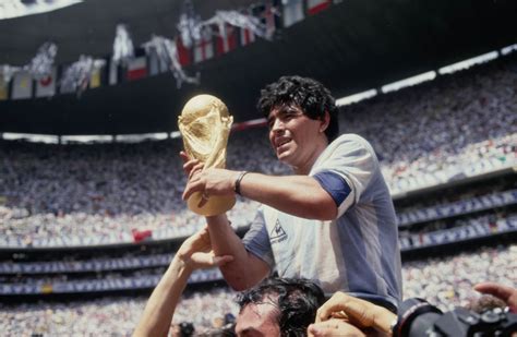 We Love Sport DIEGO MARADONA Doi ani fără Diego Armando Maradona