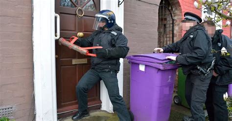 8 Arrested In Police Raids Across Merseyside In War On Drugs Liverpool Echo