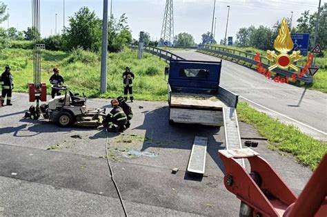 Incidente Sul Lavoro Nel Lodigiano Operaio 63enne Morto Schiacciato