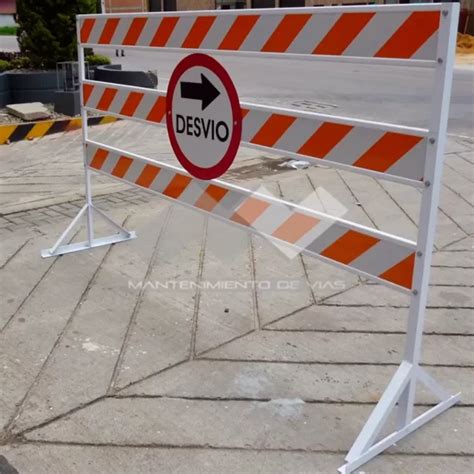 Barricada Metalica Mantenimiento de Vías