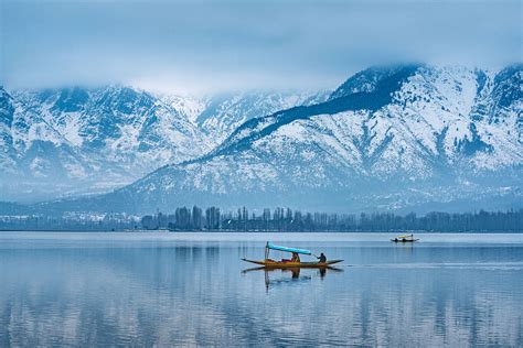 Amazing Places To Visit In Kashmir During Summer Holidays Srinagar