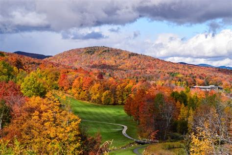 A Guide to Seeing the Impressive Fall Colors in Killington