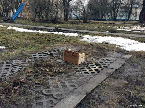 Десять способов «забронировать» место на парковке во дворе