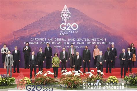 Indonesia Chooses Not To Choose Between The West And Russia At The G20