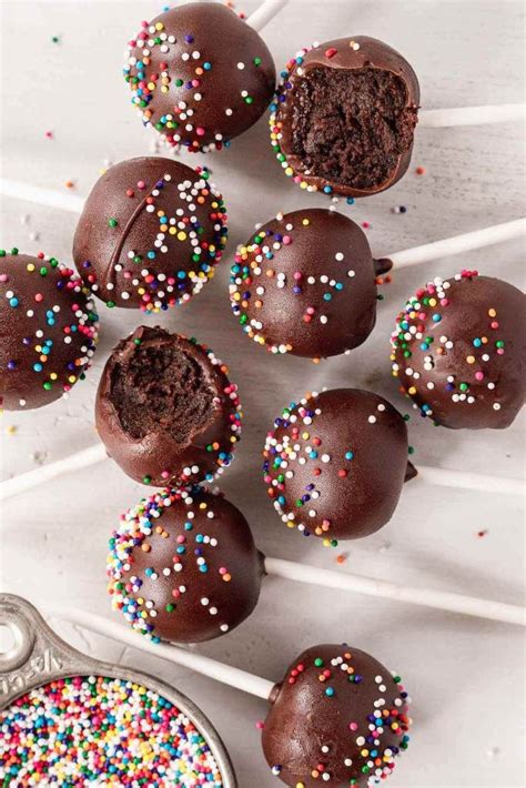 Chocolate Cake Pops Recipe Artofit