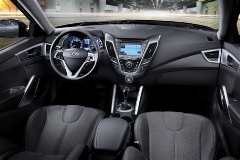 2016 Hyundai Veloster Interior Pictures