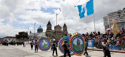 Desfile C Vico Por Los A Os De Independencia Regresa Tras Dos A Os