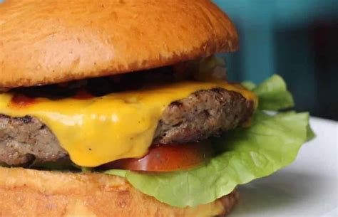 The 7 Best Burgers In Manila Enjoy Travel