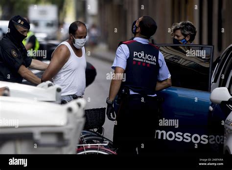 Mossos desquadra Fotos und Bildmaterial in hoher Auflösung Alamy