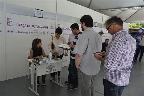 Manual do Gestor Público é lançado na Feira do Livro