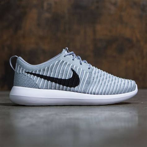 Nike Men Roshe Two Flyknit Wolf Grey Black White Gamma Blue