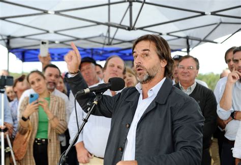 Lacalle Pou inauguró puente entre Cerro Largo y Durazno La cercanía