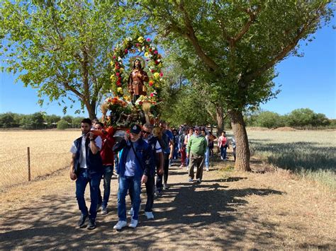 Numerosos Miguelturre Os Disfrutaron De La Romer A De San Isidro