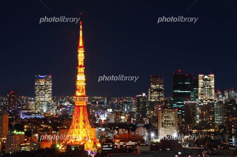 新宿都庁からの夜景 高層ビル群と東京タワー方面の遠景 写真素材 863017 フォトライブラリー Photolibrary