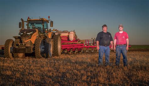 Walkaround Of The Challenger Mt700 Series Tractor Agco Farmlife