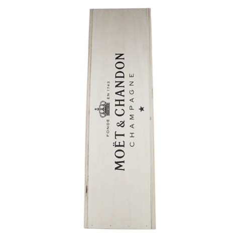 Moet Chandon Imperial Nv L Instore Only Gerry S Wines Spirits