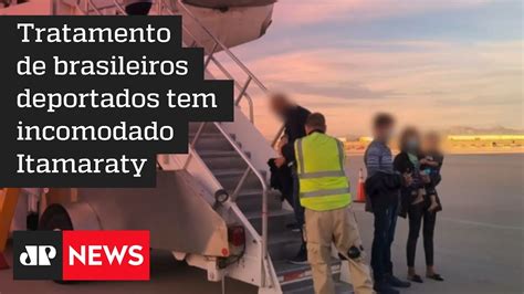 Brasileiros Deportados Dos Eua Reclamam Do Uso De Algemas Youtube