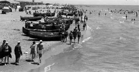 Siete Im Genes De La Playa De Castelldefels Que Nos Hacen Viajar Cien