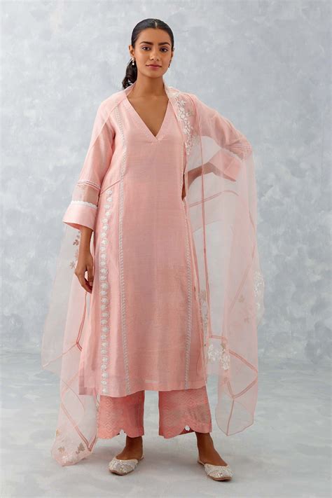 Devnaagri Flower Block Print Kurta Pant Set Pink Dori Silk Chanderi