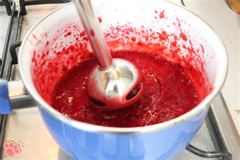 article curd framboises 3 La pâte d Amanda