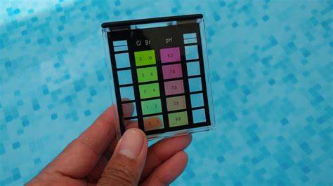 How To Test The Chlorine And Ph Level Using The Hth Test Kit Youtube