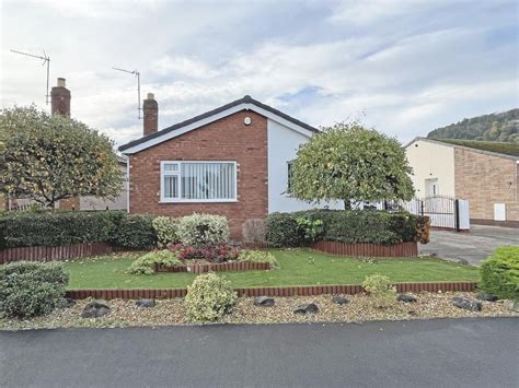 2 Bed Detached Bungalow For Sale In Coed Bedw Abergele Conwy Ll22 £