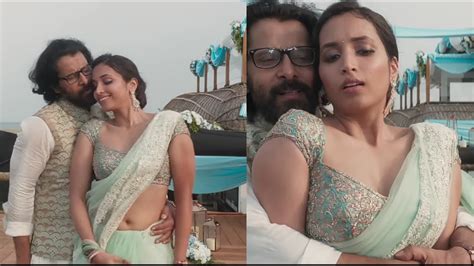 Srinidhi Shetty Hot Navel Touch Vikram Enjoying With Srinidhi Youtube