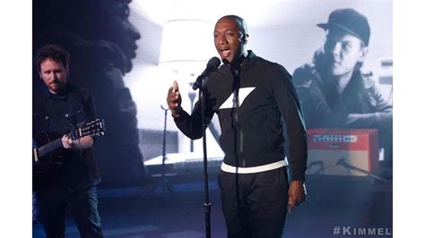 Aloe Blacc Performs ‘sos As Tribute To Avicii On Jimmy Kimmel Live Youtube