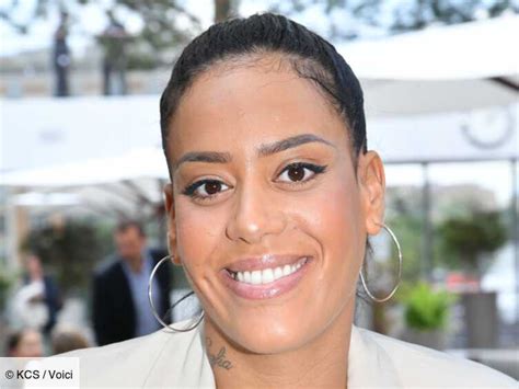 Info Voici Amel Bent Maman Pour La Troisi Me Fois Le Pr Nom De Son