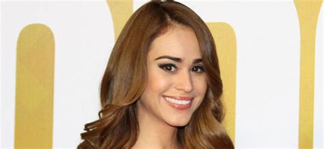 Weather Girl Yanet Garcia Drops Jaws In Her Bronze Swimsuit